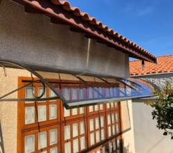 Toldo Fixo em Policarbonato Compacto